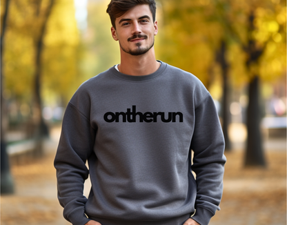 ontherun Unisex Heavy Blend Crewneck Sweatshirt / Running Sweatshirt